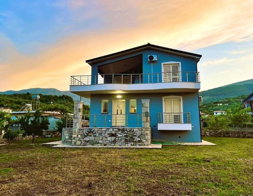 Amla'S Villa Berat Exterior photo